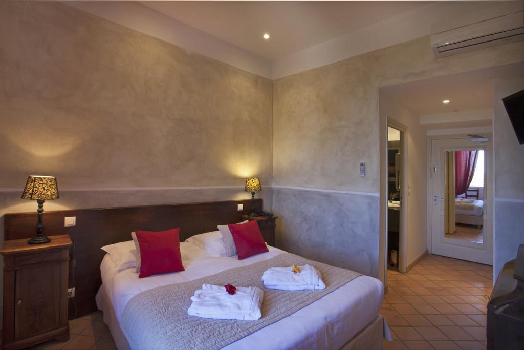 Mare E Monti - Hotel De Charme Feliceto エクステリア 写真