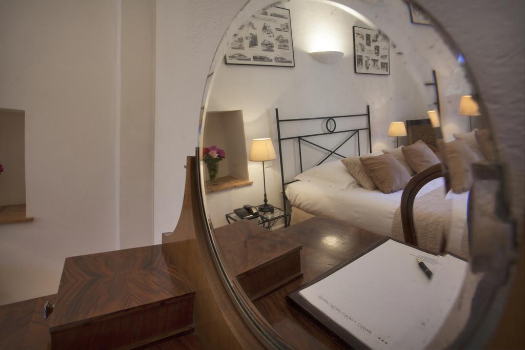 Mare E Monti - Hotel De Charme Feliceto エクステリア 写真